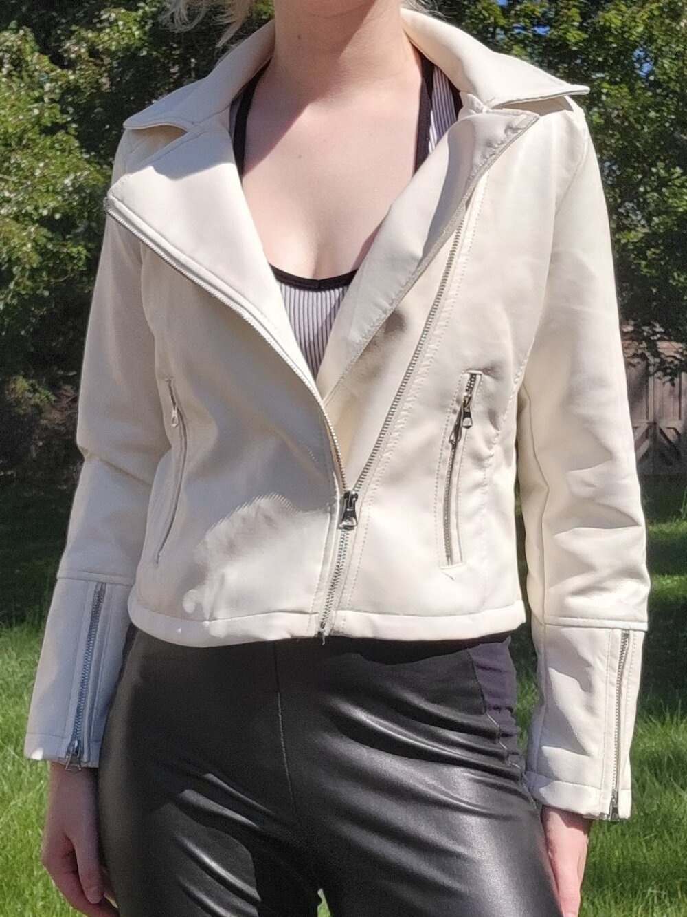 【✩₊☽˚ .⋆ Ashley NWT white faux leather motorcycle jacket ☾⋆⁺₊✧ 】